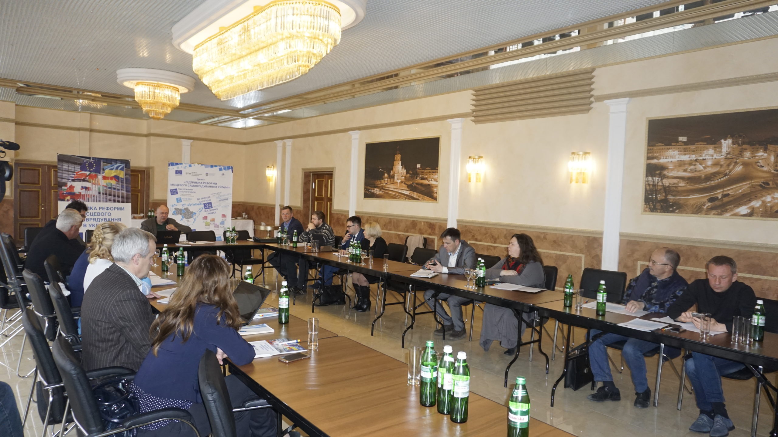 Символіка об’єднаних територіальних громад: молоде вино у старих міхах? (+відео)
