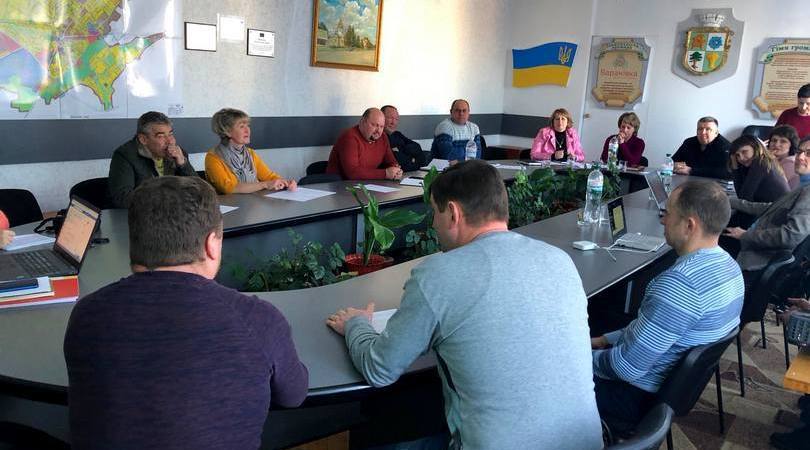 «Чим може бути корисним бренд громади? і Навіщо брати участь у виставках?», – говорили з місцевими підприємцями в Баранівці