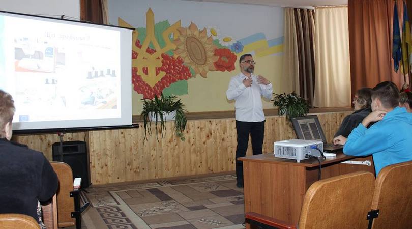 Епоха локальних технічних острівків-майстерень скінчилась: чому потрібно відкривати нові майстерні для усіх