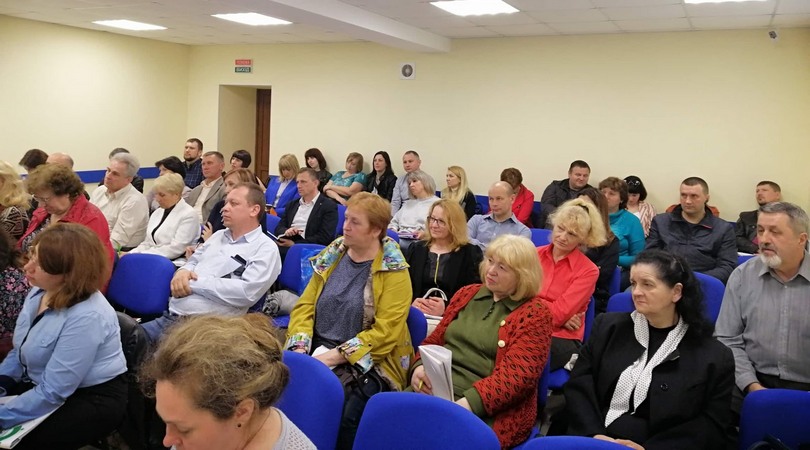 У Хмельницькому говорили про нові правила в житлово-комунальній сфері