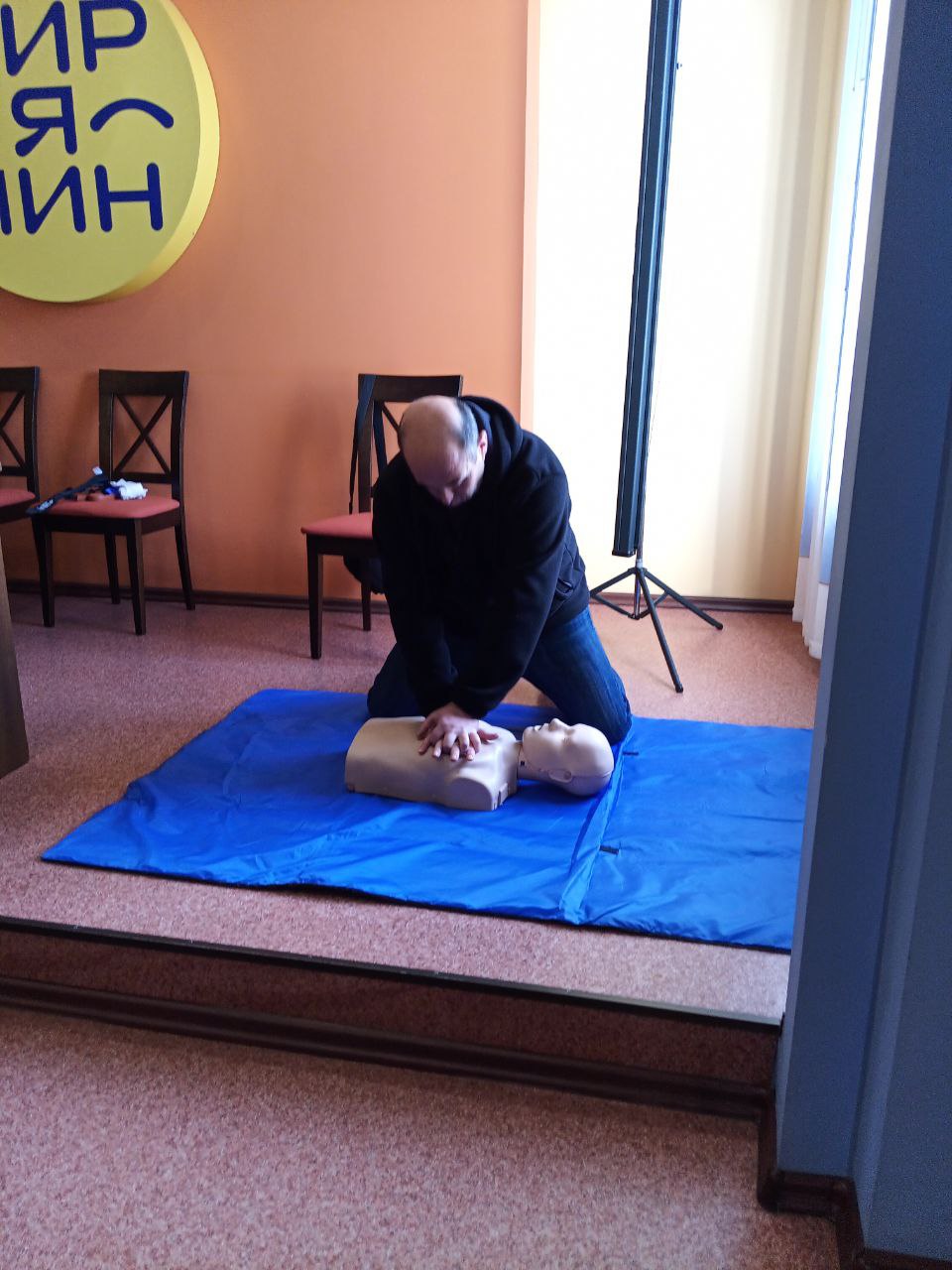 У Пирятинській громаді проведене чергове навчання  з першої домедичної допомоги для працівників ТОВ «Пирятинський сирзавод».